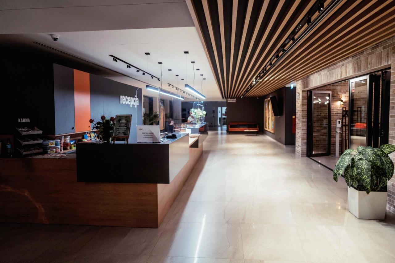Hotel Angie Puszczykowo Esterno foto